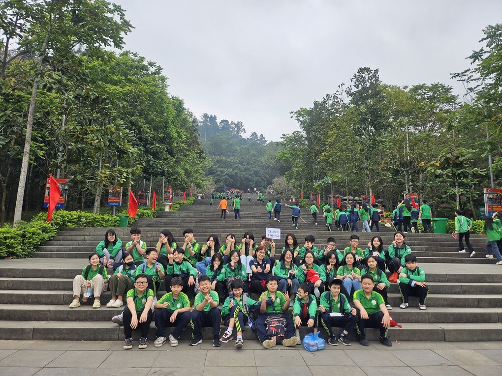 Chuyến trải nghiệm ngoại khoá tại Đền Hùng của lớp 7A6 (Trường THCS Nguyễn Tri Phương, Ba Đình, Hà Nội)