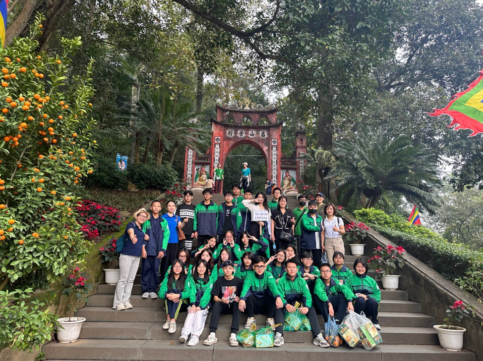 Chuyến trải nghiệm ngoại khóa tại Đền Hùng của lớp 8A4 (trường THCS Nguyễn Tri Phương – Quận Ba Đình)