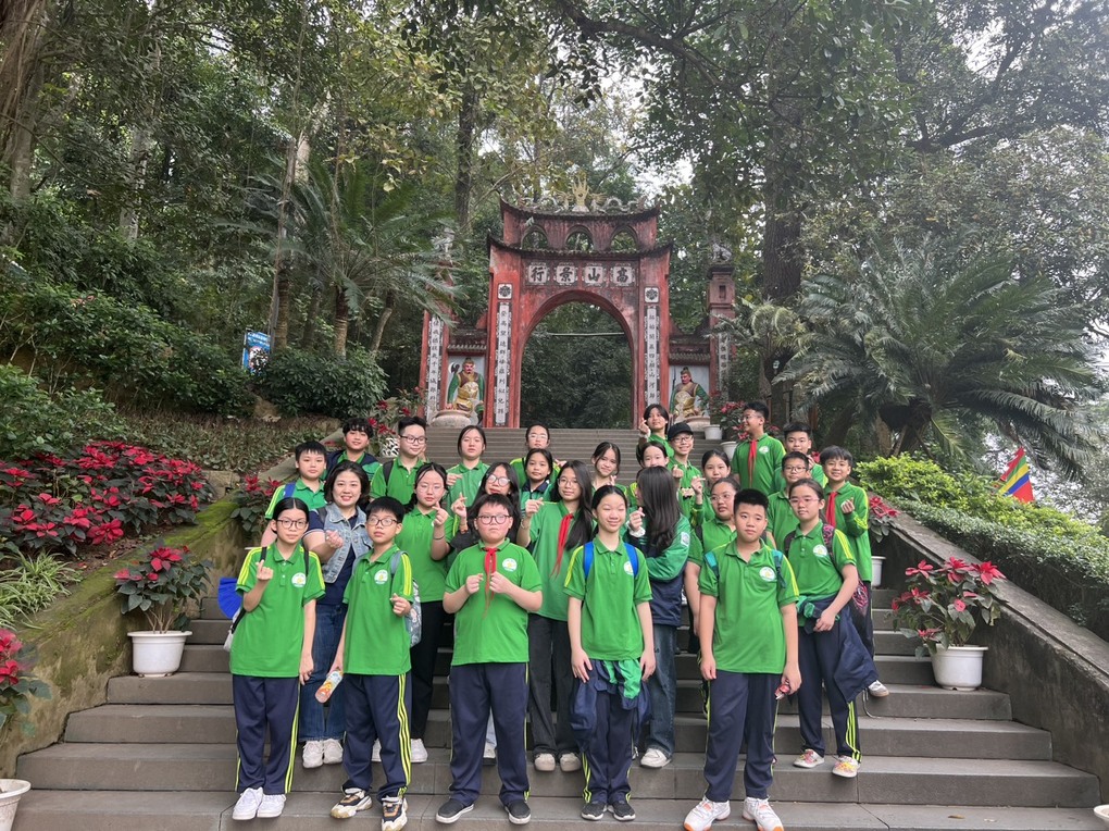 Chuyến đi về miền đất tổ ý nghĩa của lớp 6A9 trường THCS Nguyễn Tri Phương (Ba Đình)