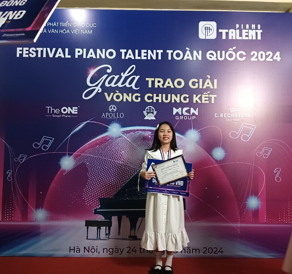 Nguyễn Vân Diệp - cô học trò nhỏ của THCS Nguyễn Tri Phương giành Huy chương Đồng Festival Piano Talent toàn quốc 2024